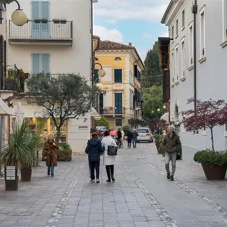 La Dama Sul - Fronte E Parcheggio Incluso Apartamento